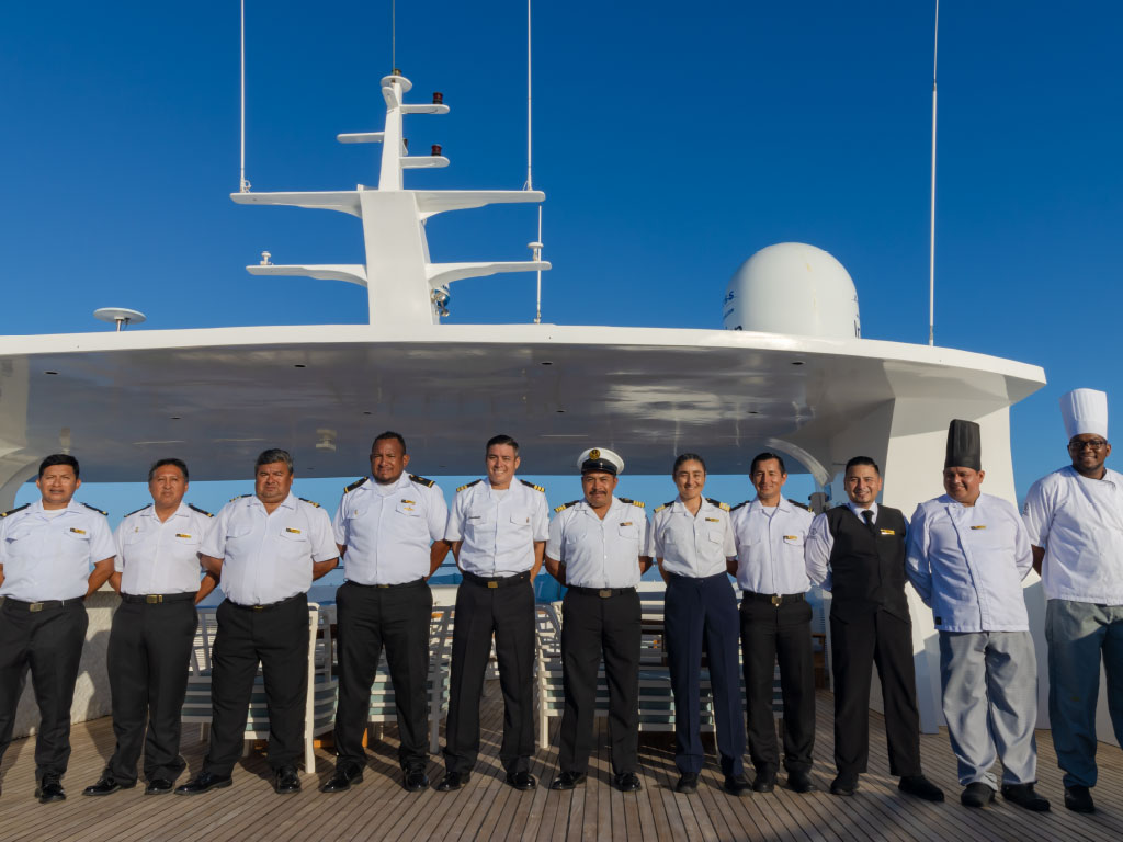 North to West Luxury Loop Galápagos cruise