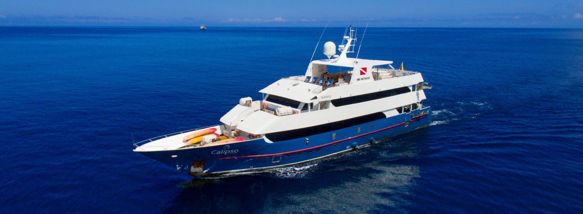 Calipso Yacht | First-Class 4 Day Galápagos Cruise